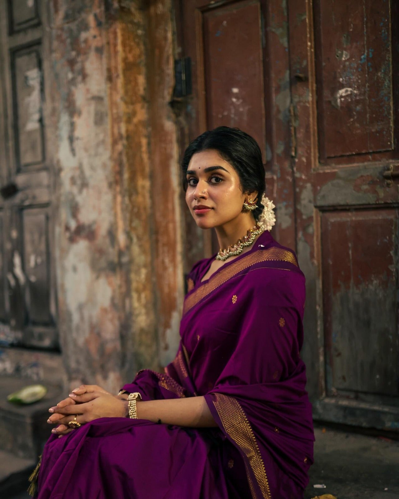 Banarasi Silk Saree With Zari Weaving Work