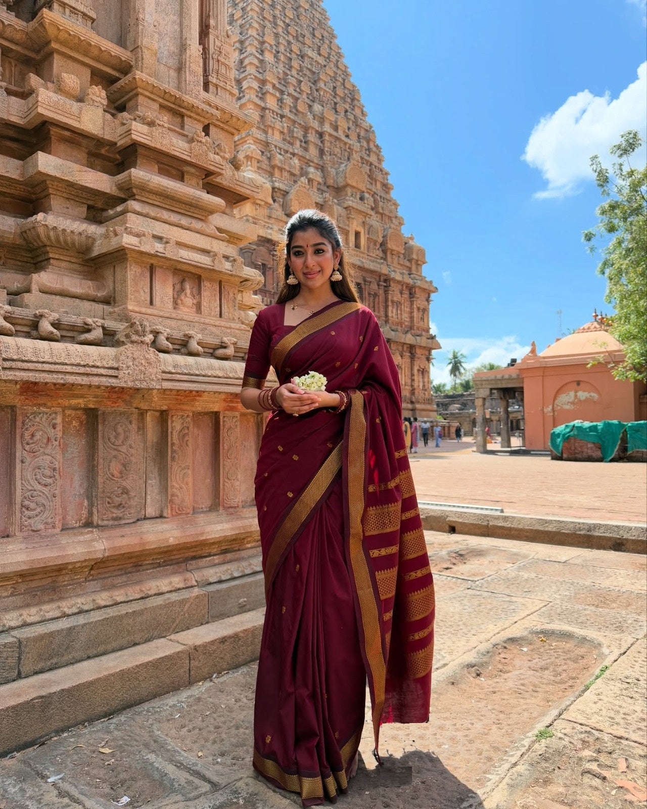 Banarasi Silk Saree With Zari Weaving Work
