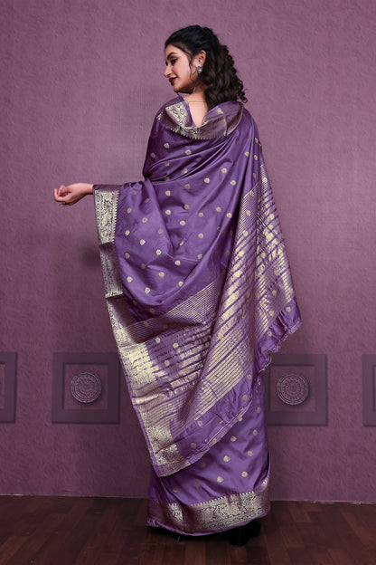 Graceful Satin Jacquard Woven Saree with Rich Textured Weaving