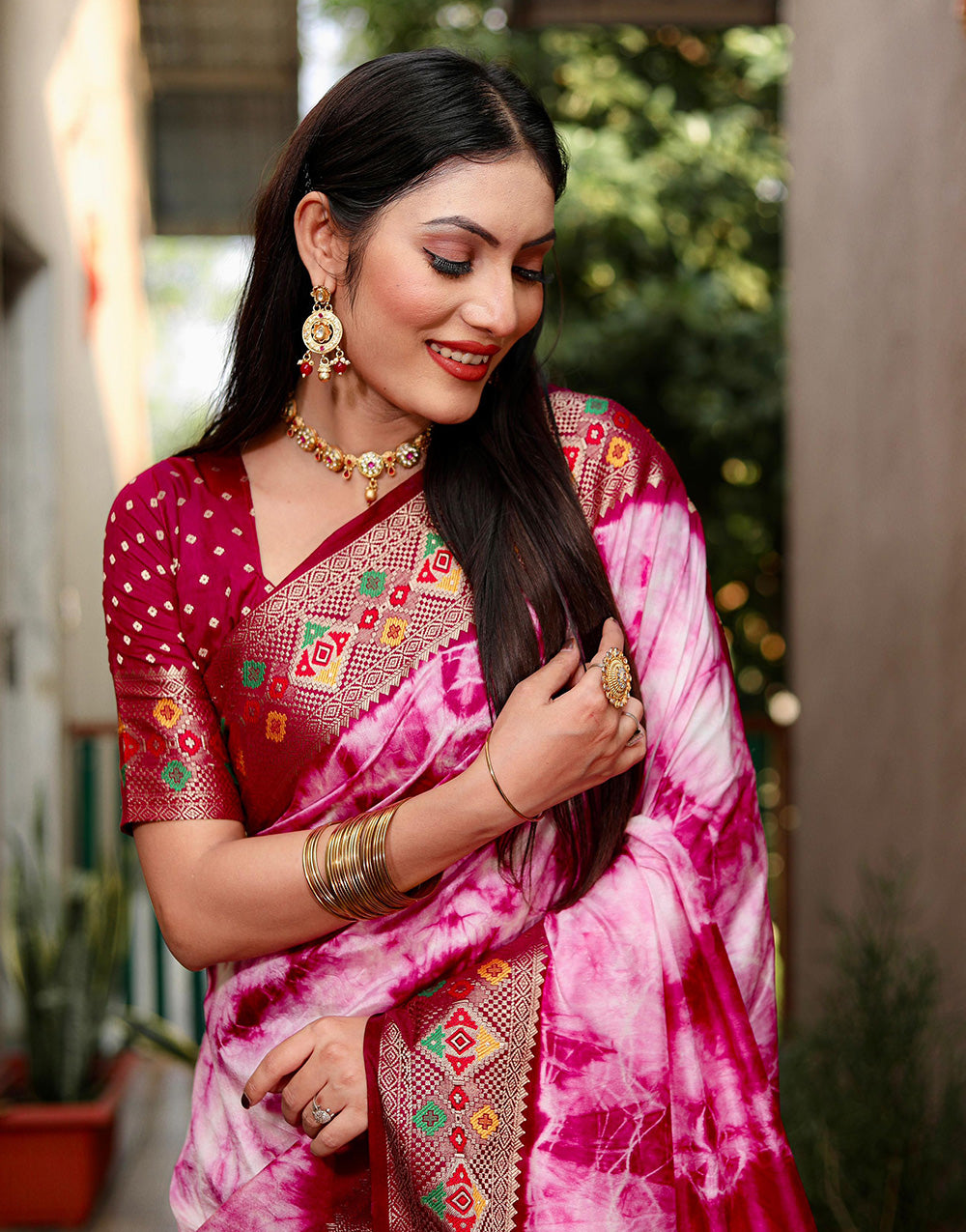 Rose Pink Paithani Silk Saree With Weaving Work
