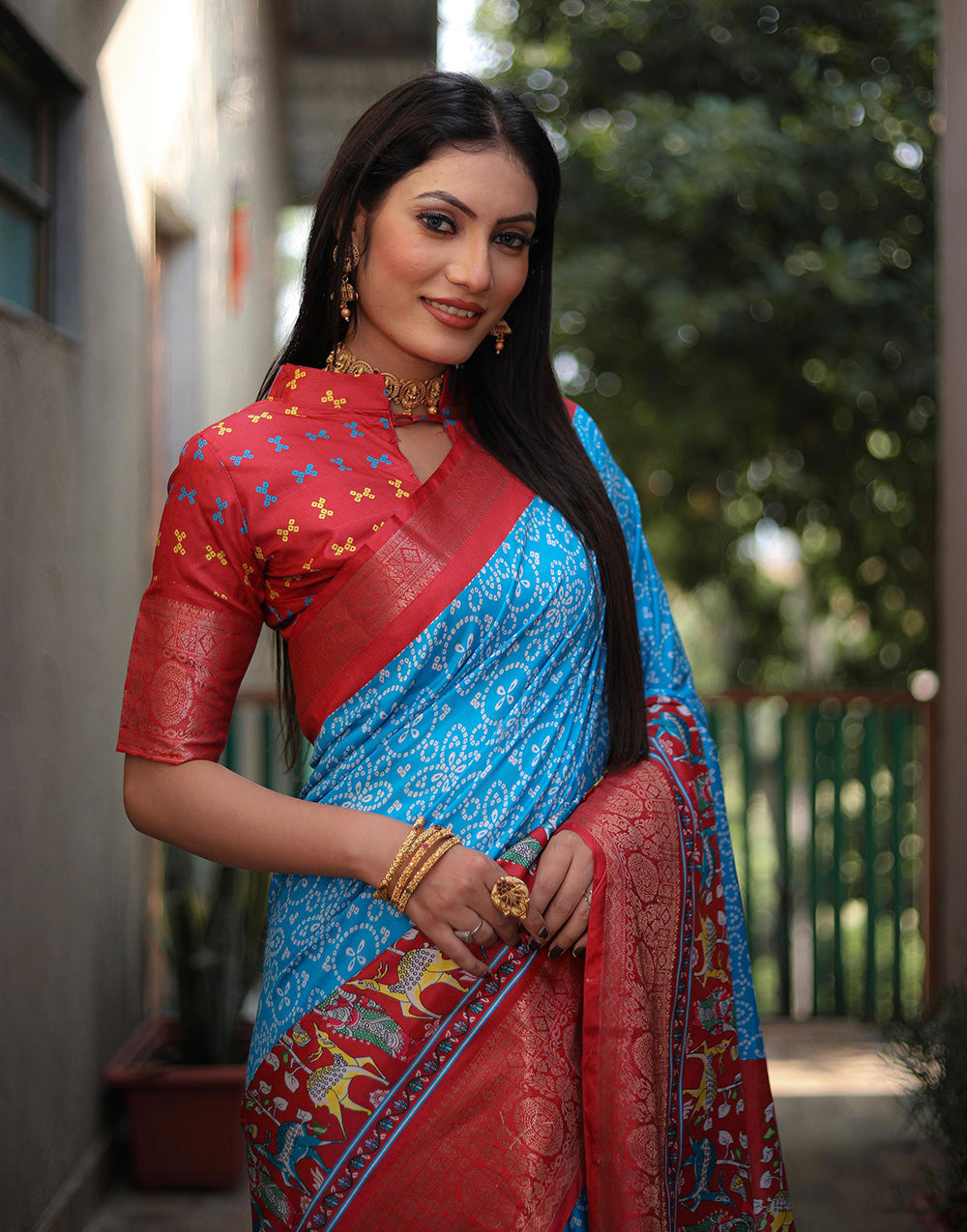 Cerulean Blue & Red Dola Silk Saree With Kalamkari Digital Printed
