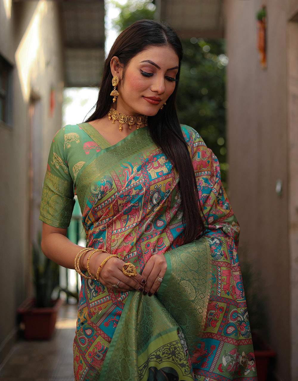 Moos Green Dola Silk With Kalamkari Printed Saree