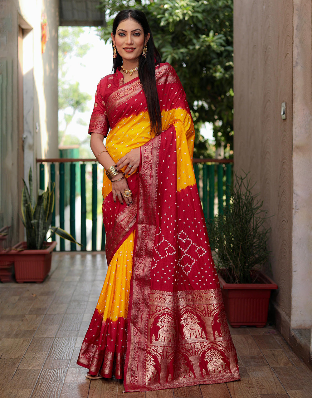 Red & Orange Hand Bandhej Bandhani Saree With Weaving Work