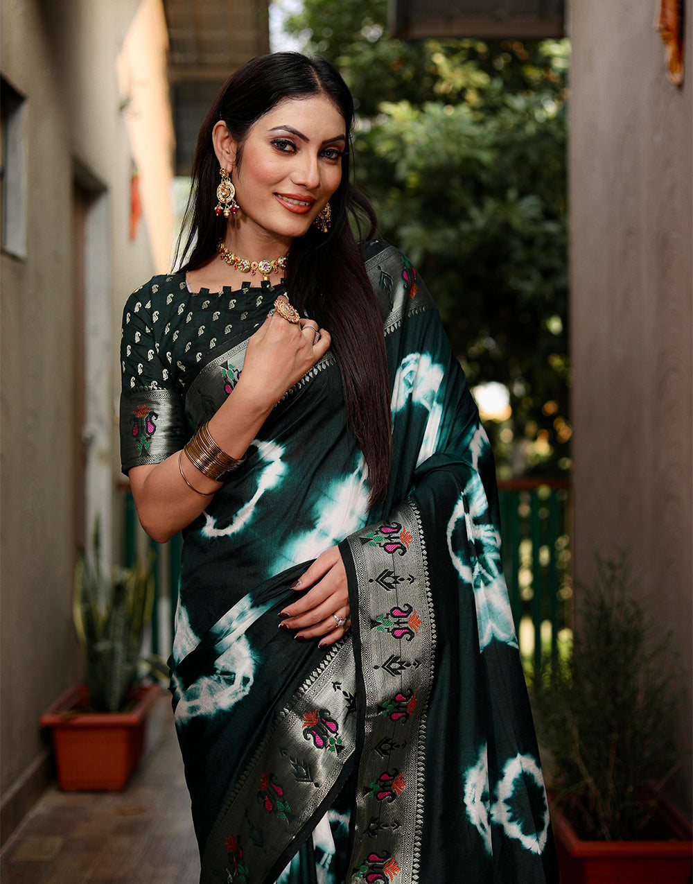 Dark Green Paithani Silk Saree With Weaving Work