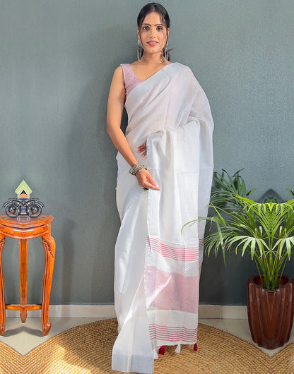 White & Red Cotton Striped Saree With Tassles On Pallu