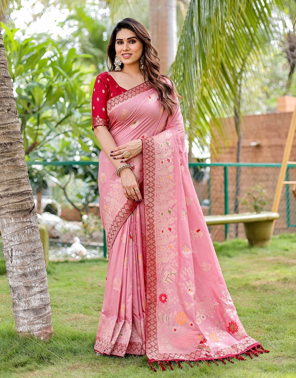 Light Pink Dola Silk Saree With Weaving Work