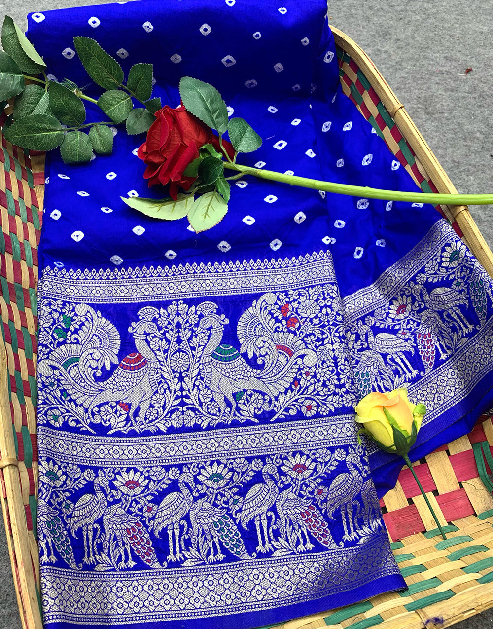 Trypan Blue Kanjivaram Silk Saree With Zari Weaving Work