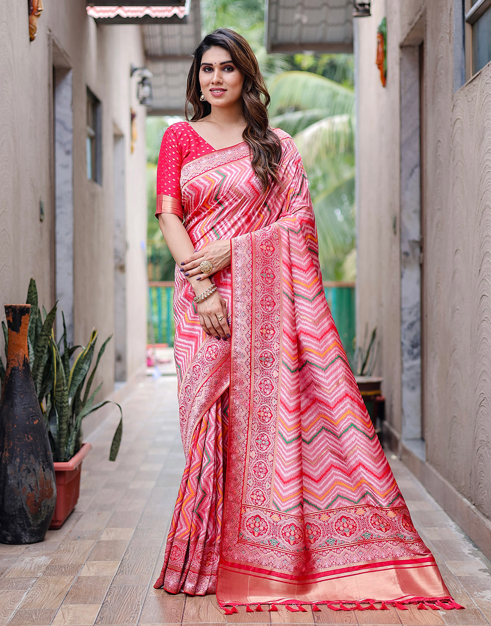 Peony Pink Kanjivaram Silk Saree With Zari Weaving Work