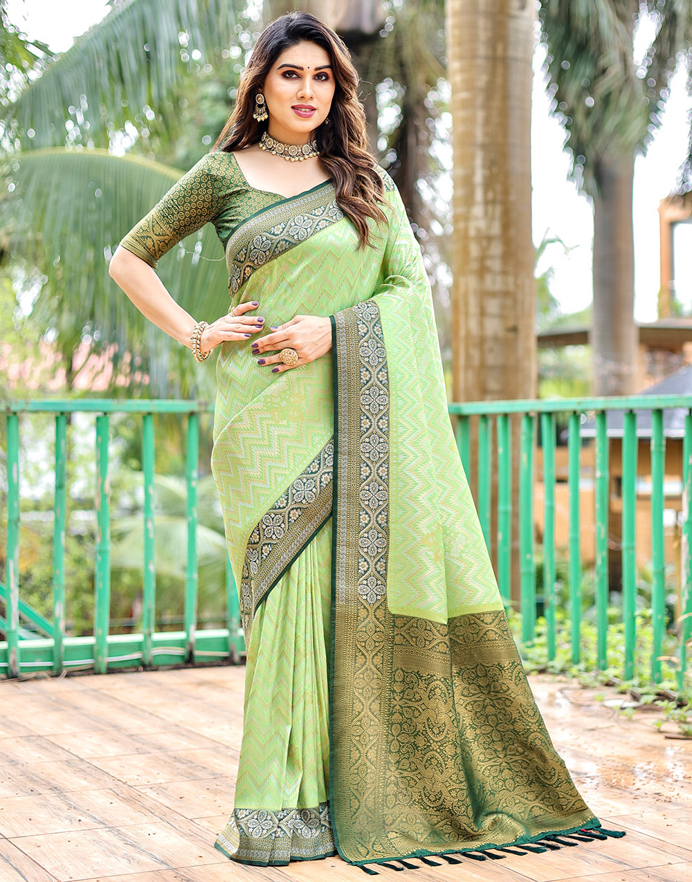 Light Green Kanjivaram Silk Saree With Zari Weaving Work