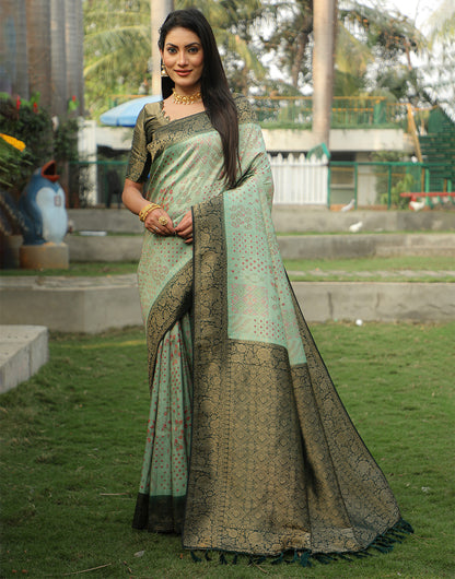 Fern Green Kanjivaram Silk Saree With Weaving Work