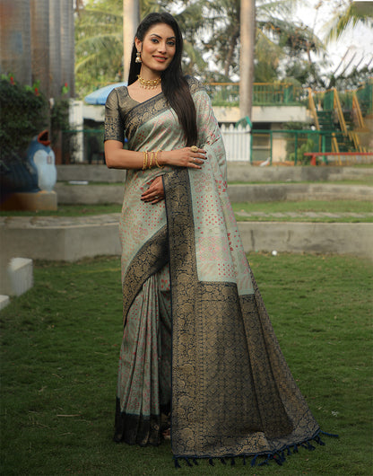 Tea Green Kanjivaram Silk Saree With Weaving Work