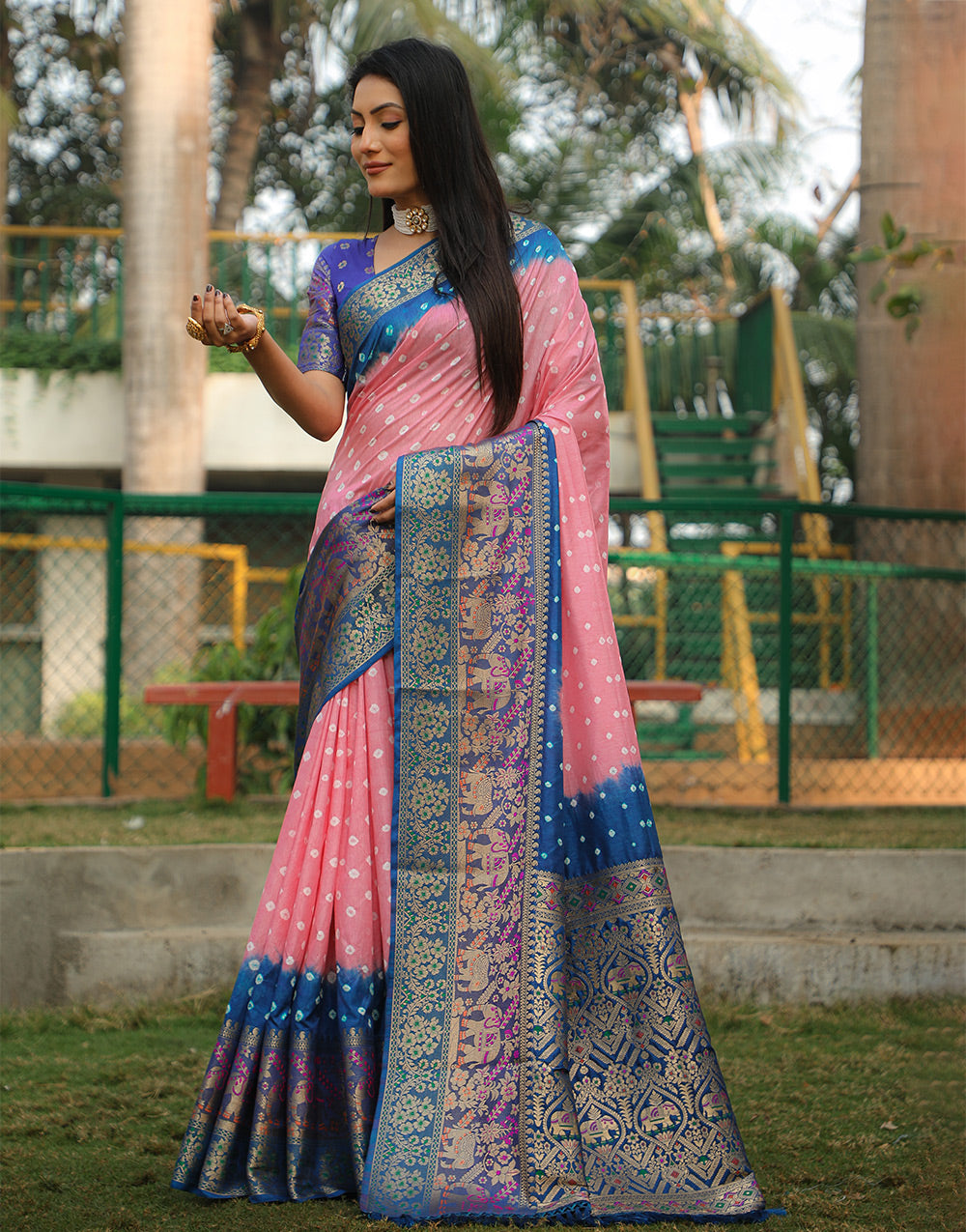 Rose Pink Bandhani Saree With Zari Weaving Work