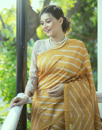 Yellow Tussar Silk Saree With Lehariya Printed Work