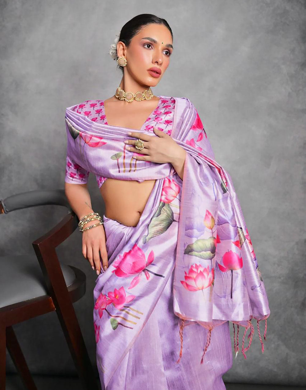 Bright Lavender Soft Tussar Silk Saree With Lotus Printed Work