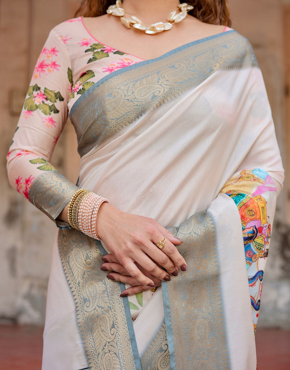 Grey Silk Saree With Digital Printed Work