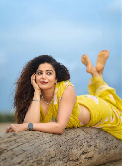 Sareewave Presents Designer Cotton Linen Silk Saree