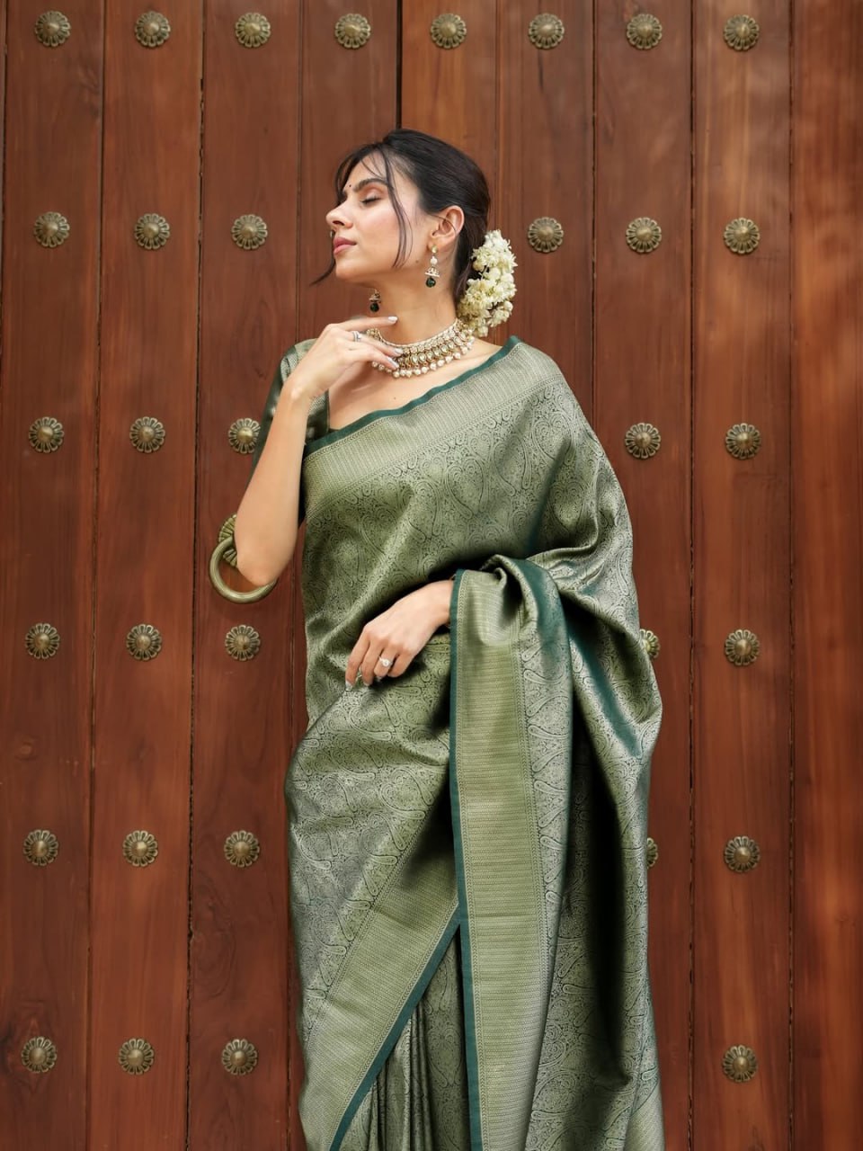 Banarasi Silk Saree With Zari Weaving Work