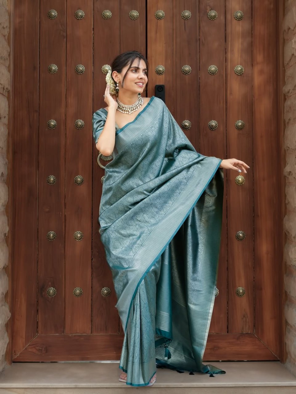 Banarasi Silk Saree With Zari Weaving Work