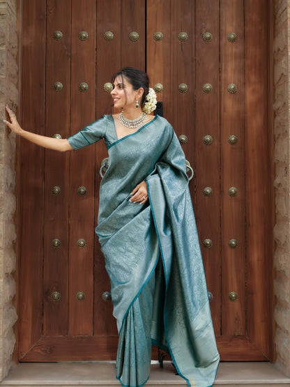 Banarasi Silk Saree With Zari Weaving Work