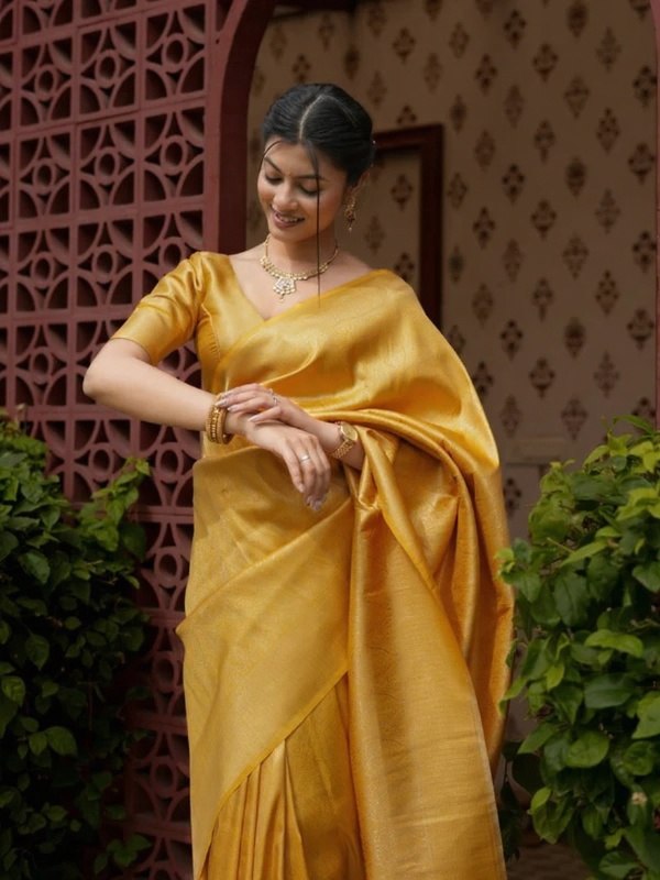 Banarasi Silk Saree With Zari Weaving Work