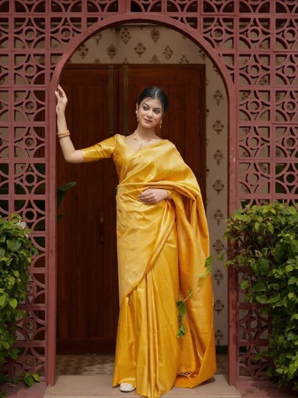 Banarasi Silk Saree With Zari Weaving Work