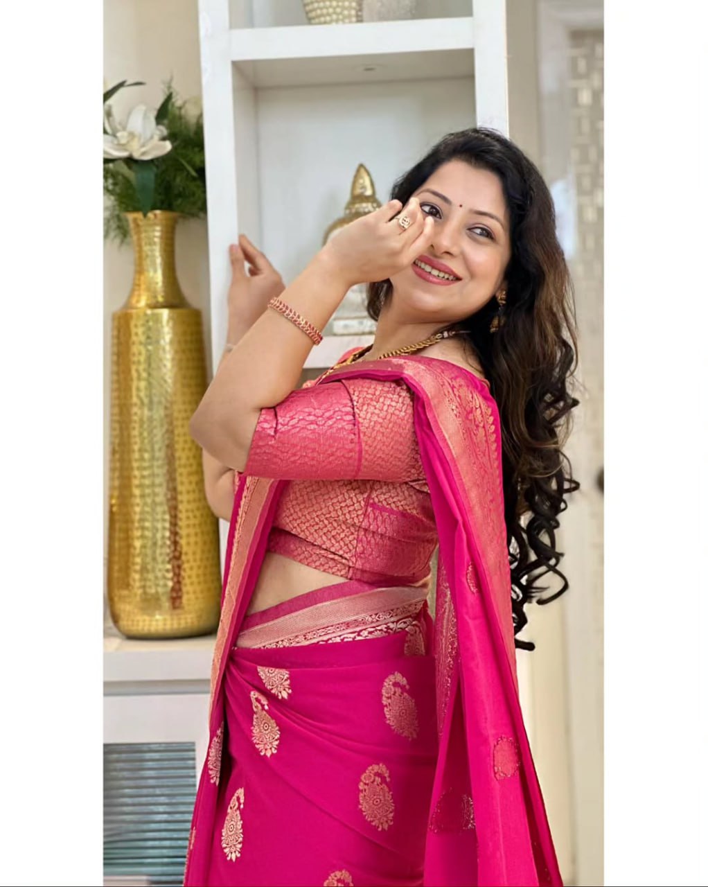 Banarasi Silk Saree With Zari Weaving Work