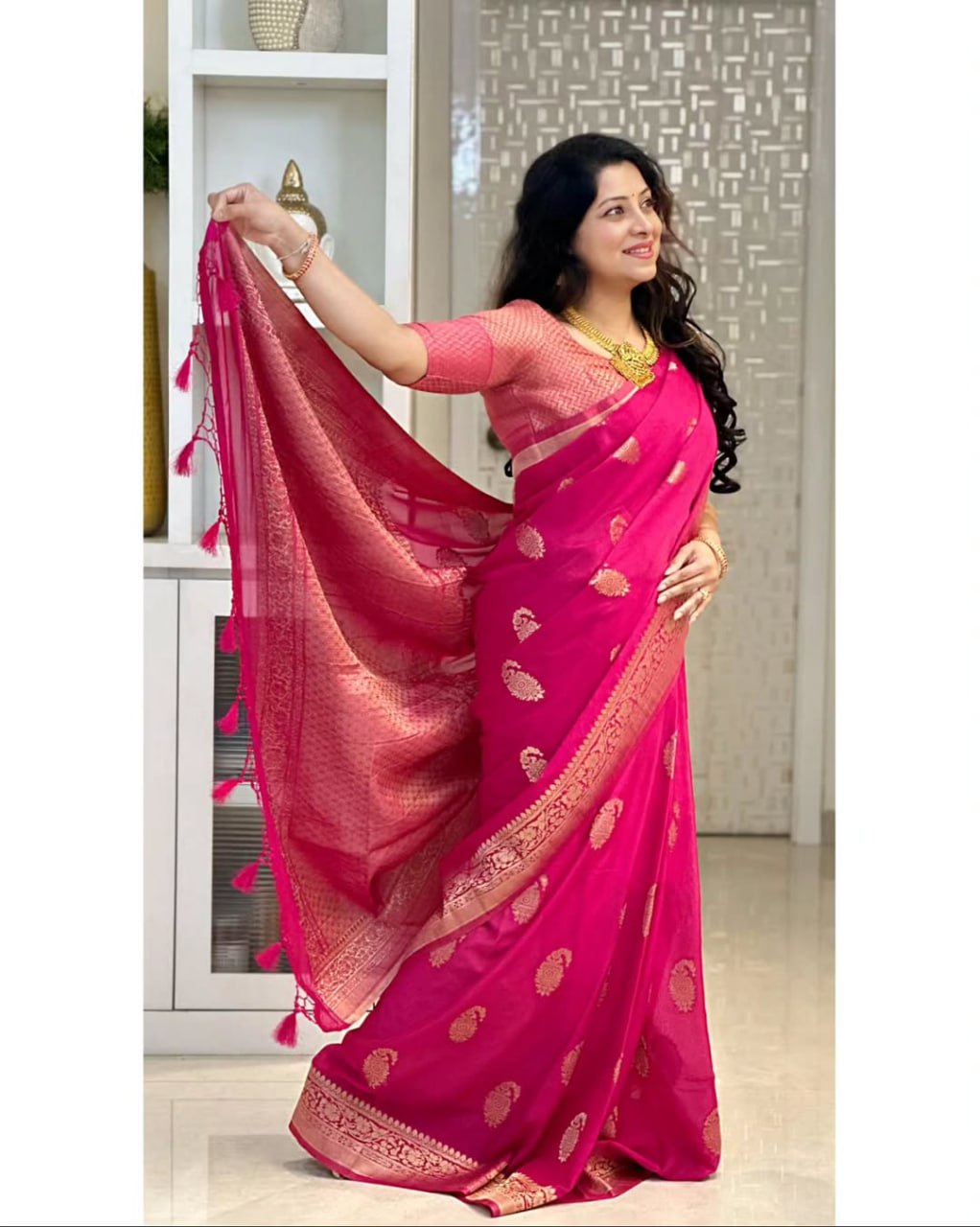 Banarasi Silk Saree With Zari Weaving Work