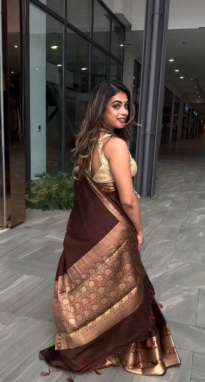 BEAUTIFUL RICH PALLU & JACQUARD WORK SOFT LICHI SILK SAREE