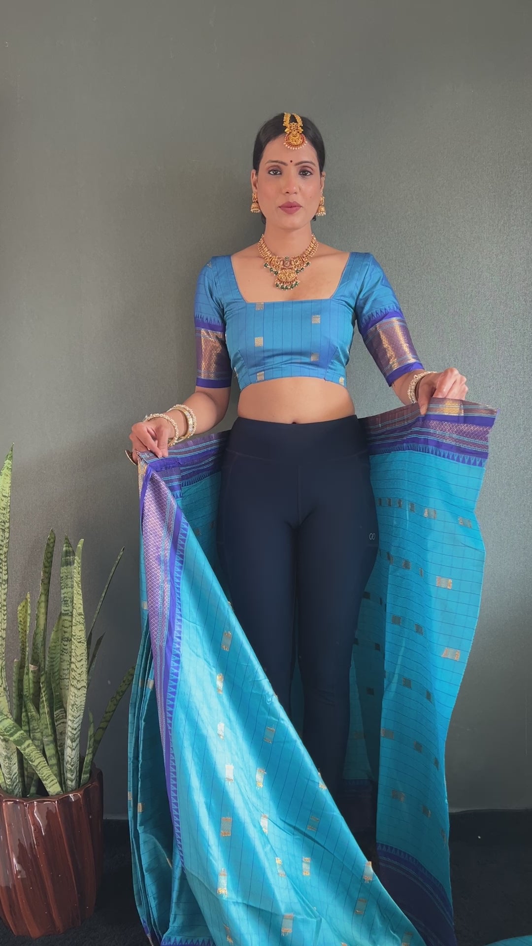Load video: Cotton Silk Kanjivaram Chekes Pattern Ready To Wear Saree