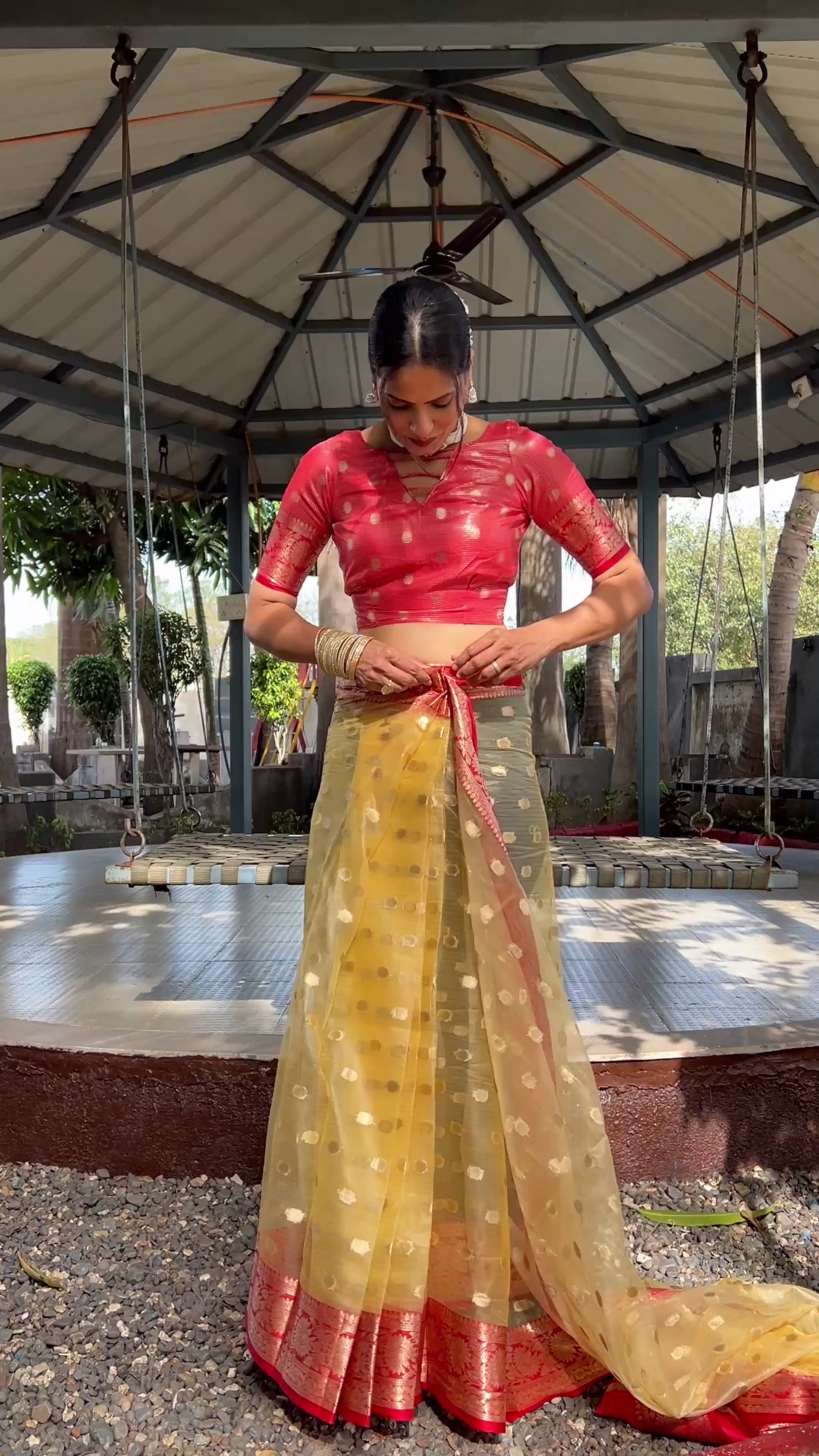 Graceful Ready To Wear Soft Organza Silk Saree With Blouse Piece