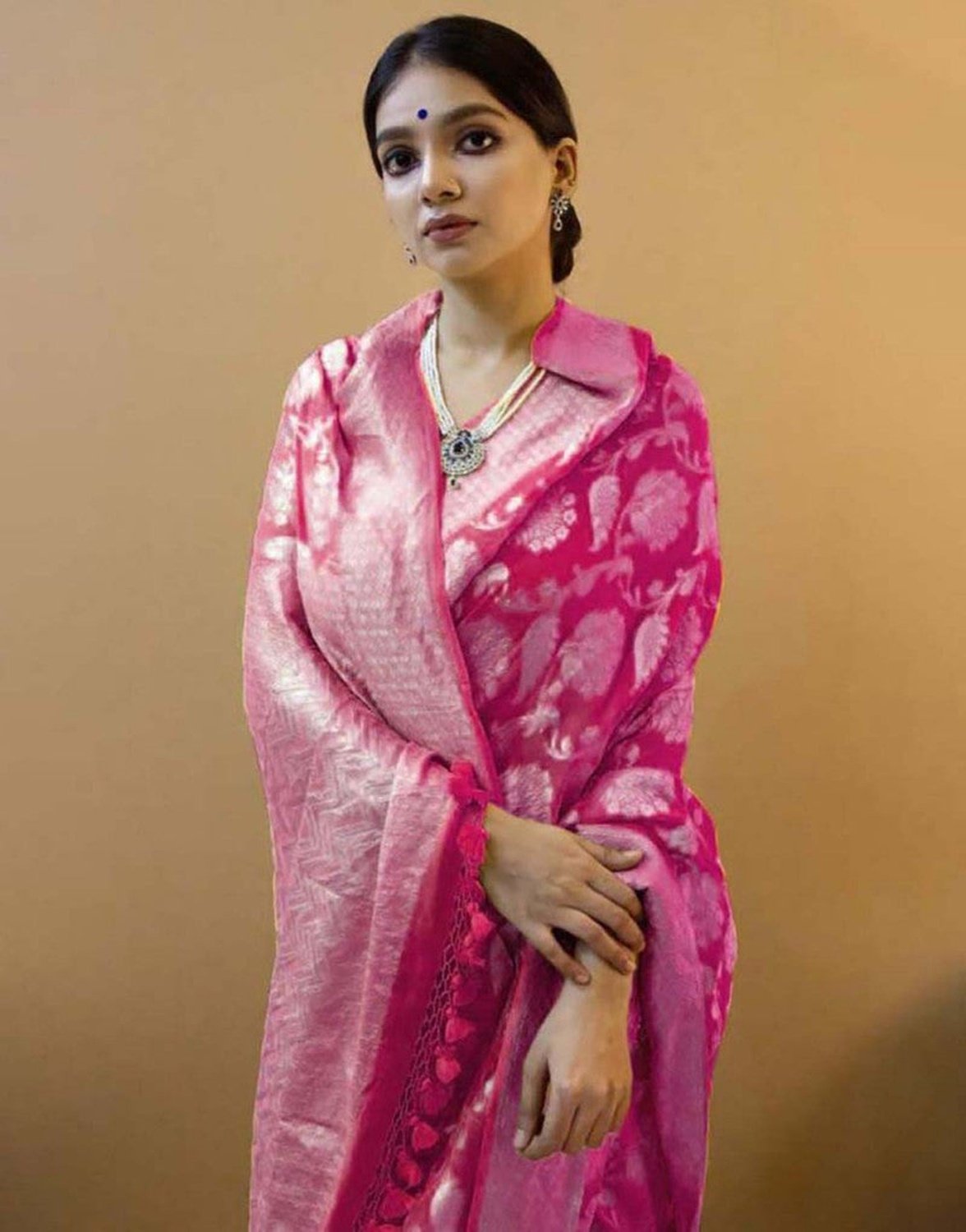 Pink Colour Silk Saree With Rich Pallu & Zari Weaving Work