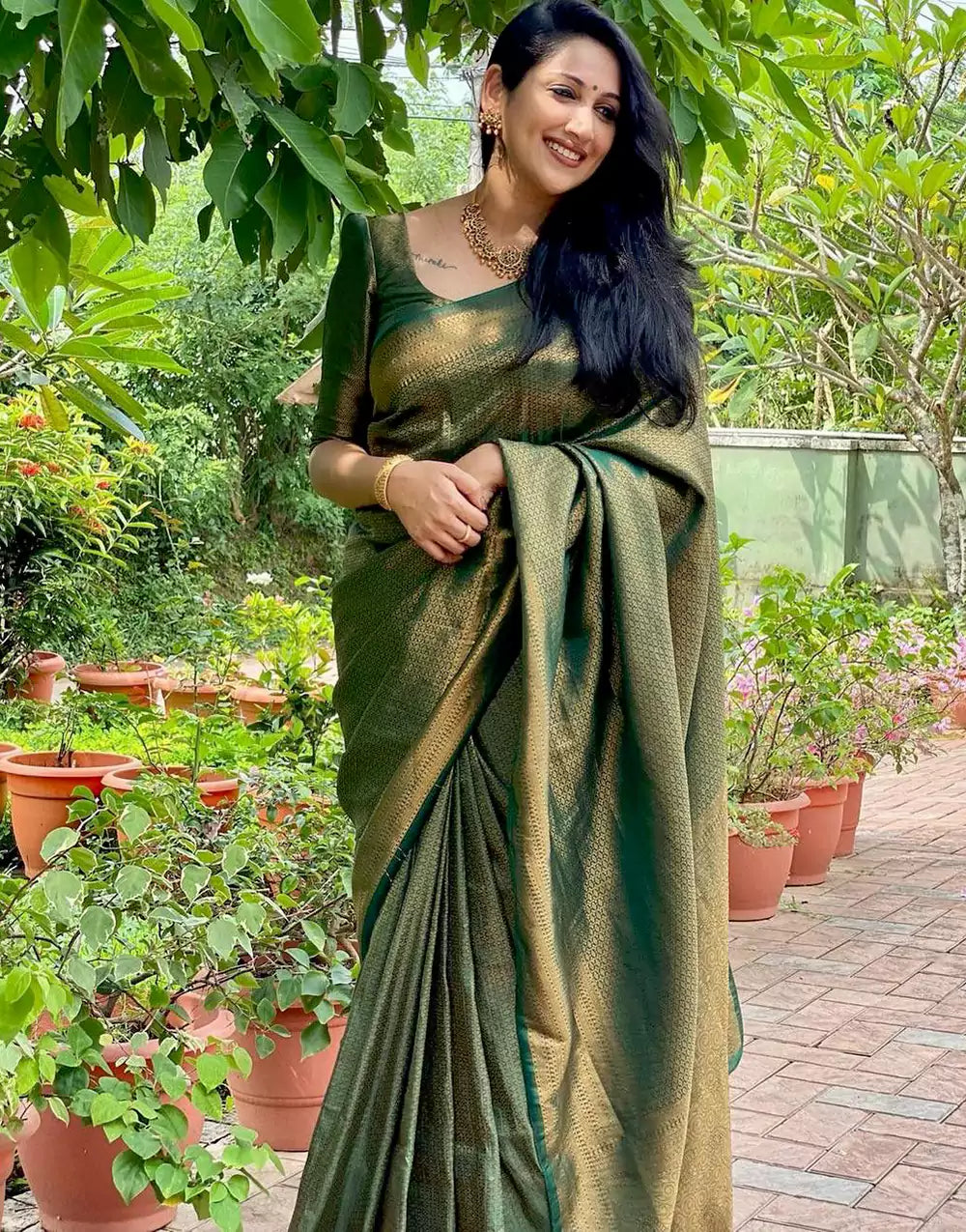 Green Colour Banarasi Sof Silk Zari Weaving Saree