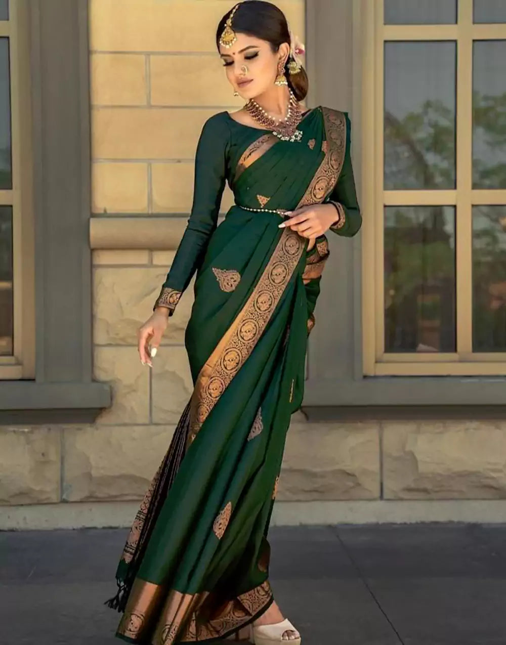 Dark Green Colour Banarasi Soft Silk Zari Weaving Saree