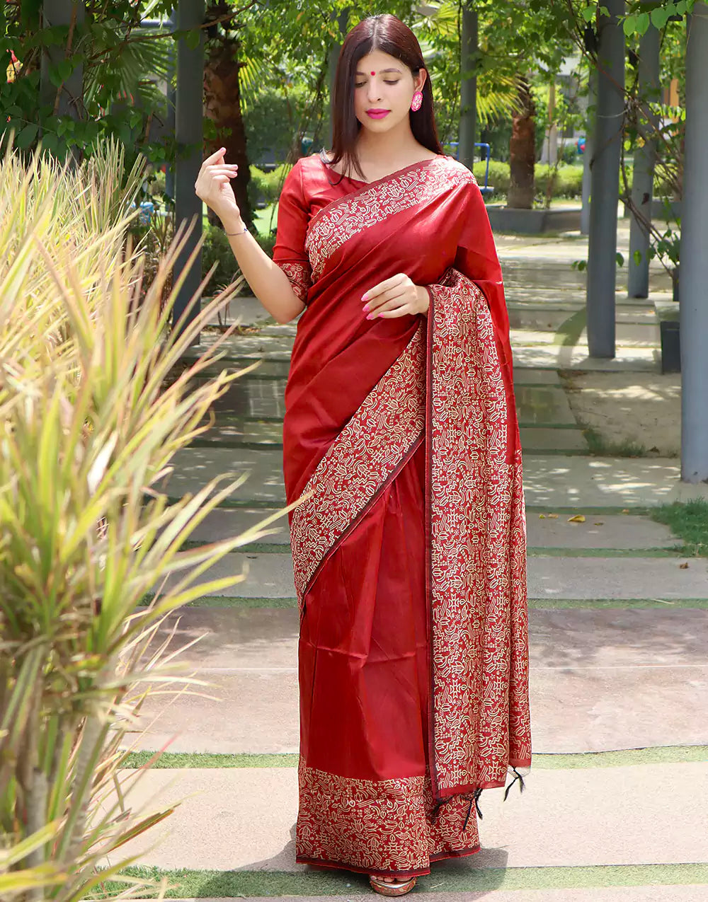 Red Colour Banglori Handloom Raw Silk Saree With Running Blouse Piece