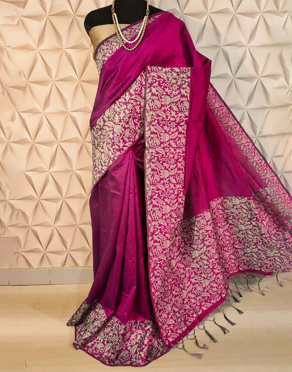 Magenta Bangalori Handloom Silk Saree With Rich Pallu