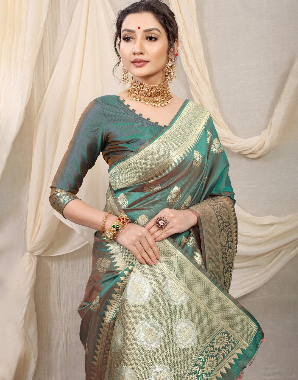 Green Banarasi Soft Silk Saree With Zari Weaving