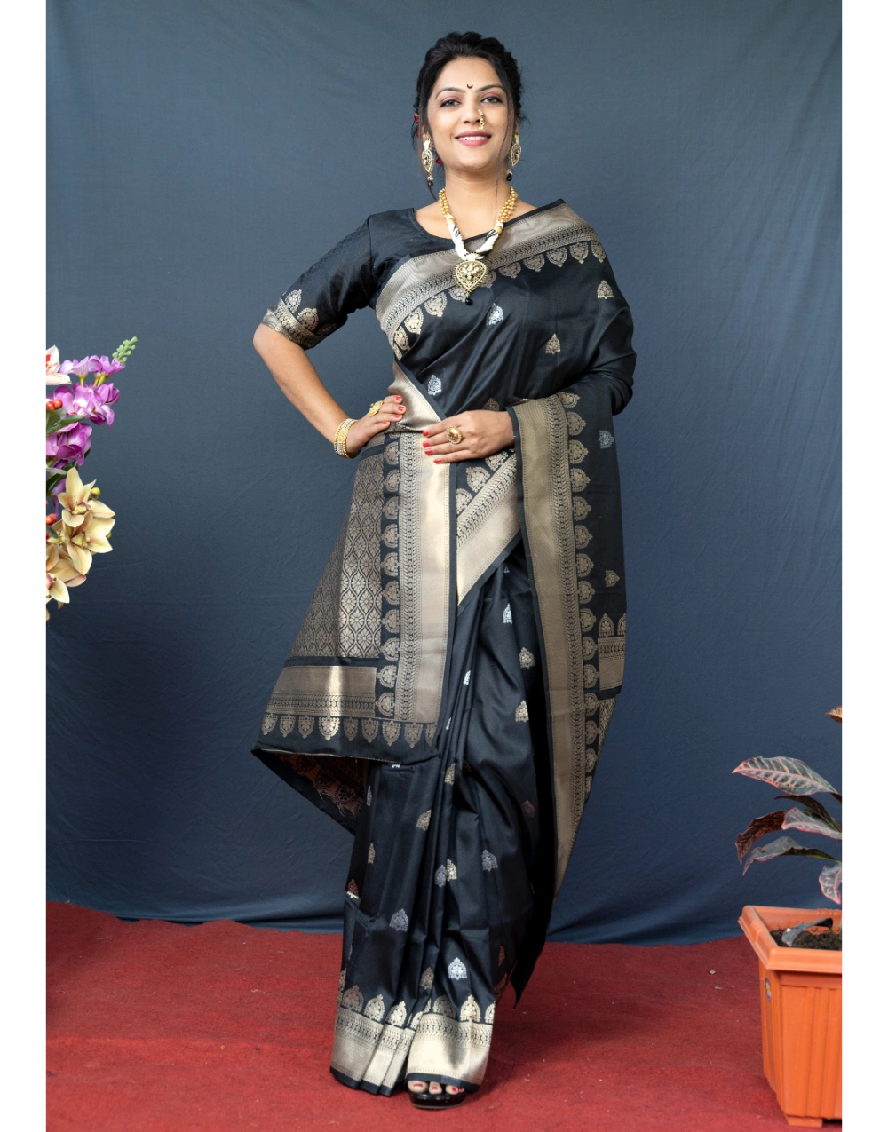 Latest Black Pure Soft Banarasi Silk Saree With Weaving Work