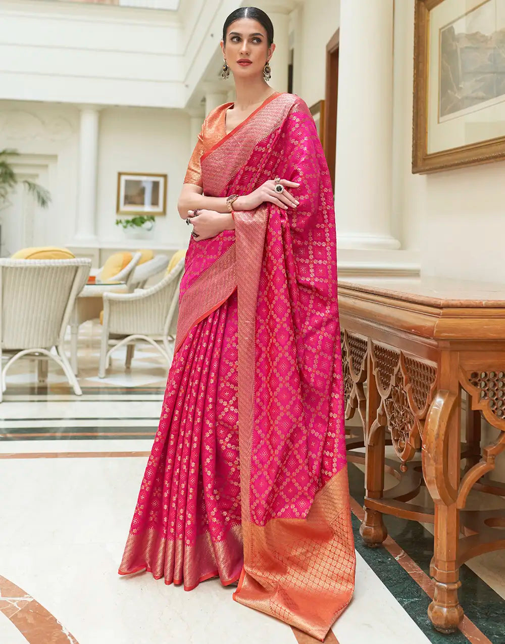Designer Pink Colour Patola Silk Saree