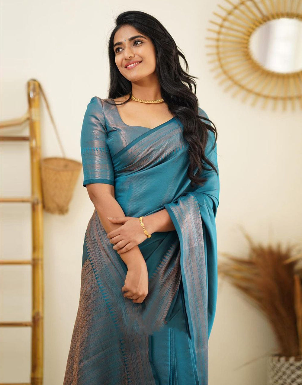 Teal Blue Soft Silk Saree With Beautiful Pallu