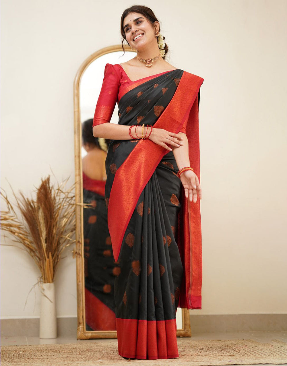 Black And Hot Red Colour Soft Silk Saree With Rich Pallu