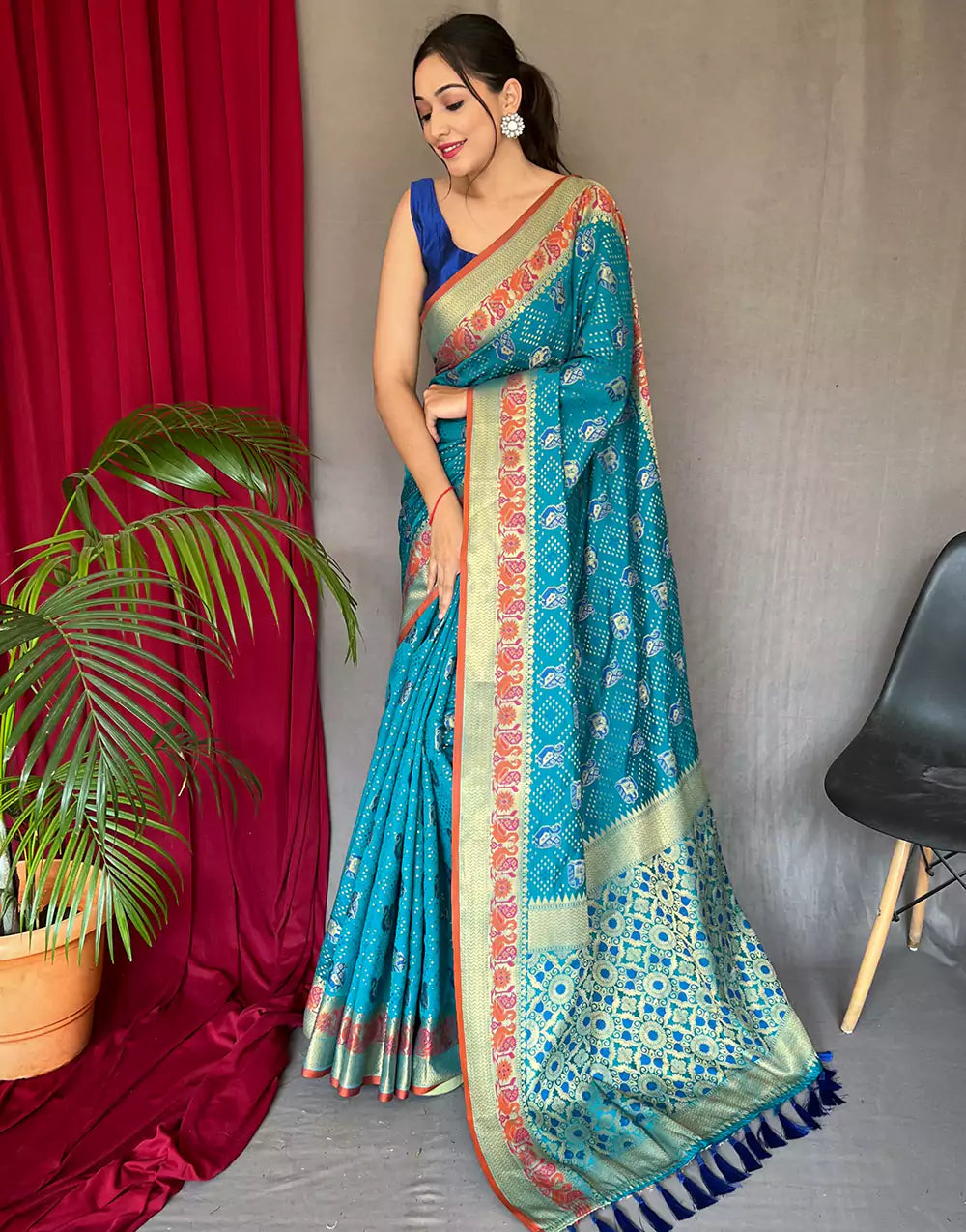 Sky Blue Pure Katchhi Patola Silk Saree With Meenakari Border