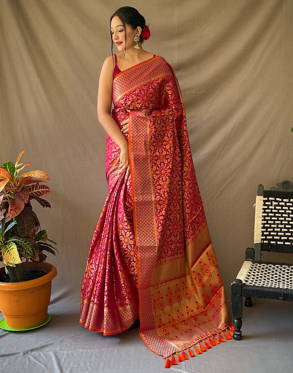 Buy Kanchipuram Silk Sarees Online: Shop Now!