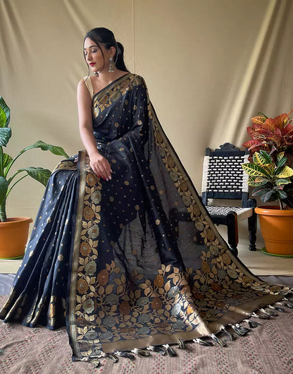 Grey Soft Silk Saree With Zari Weaving